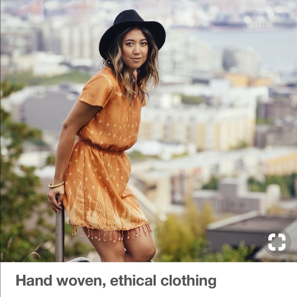 ✨HP✨Same Thread Hand Woven Dress